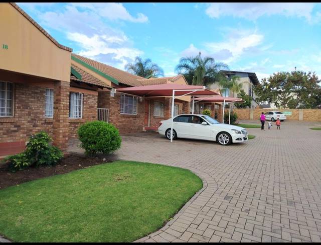 3 BEDROOM PROPERTY TO RENT IN BENDOR